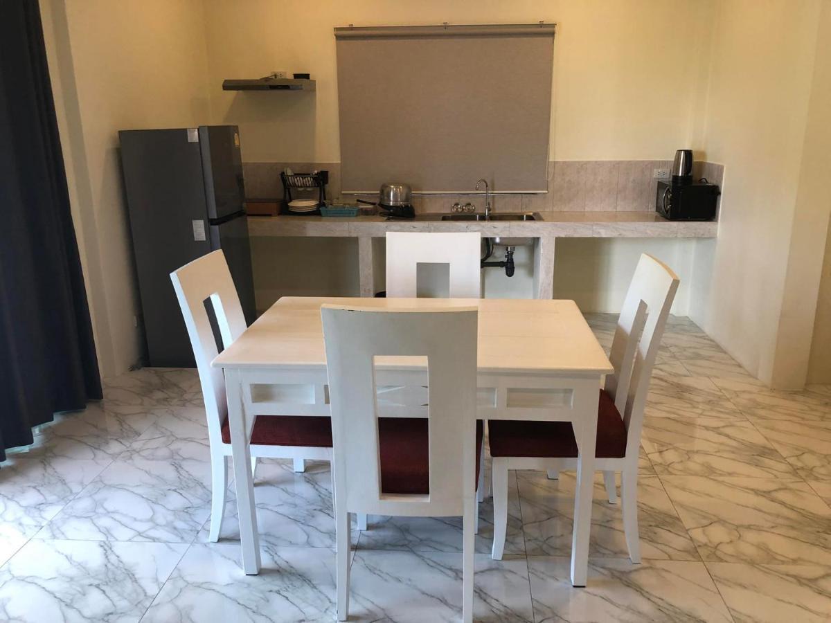 M&N Guesthouse Kata 외부 사진